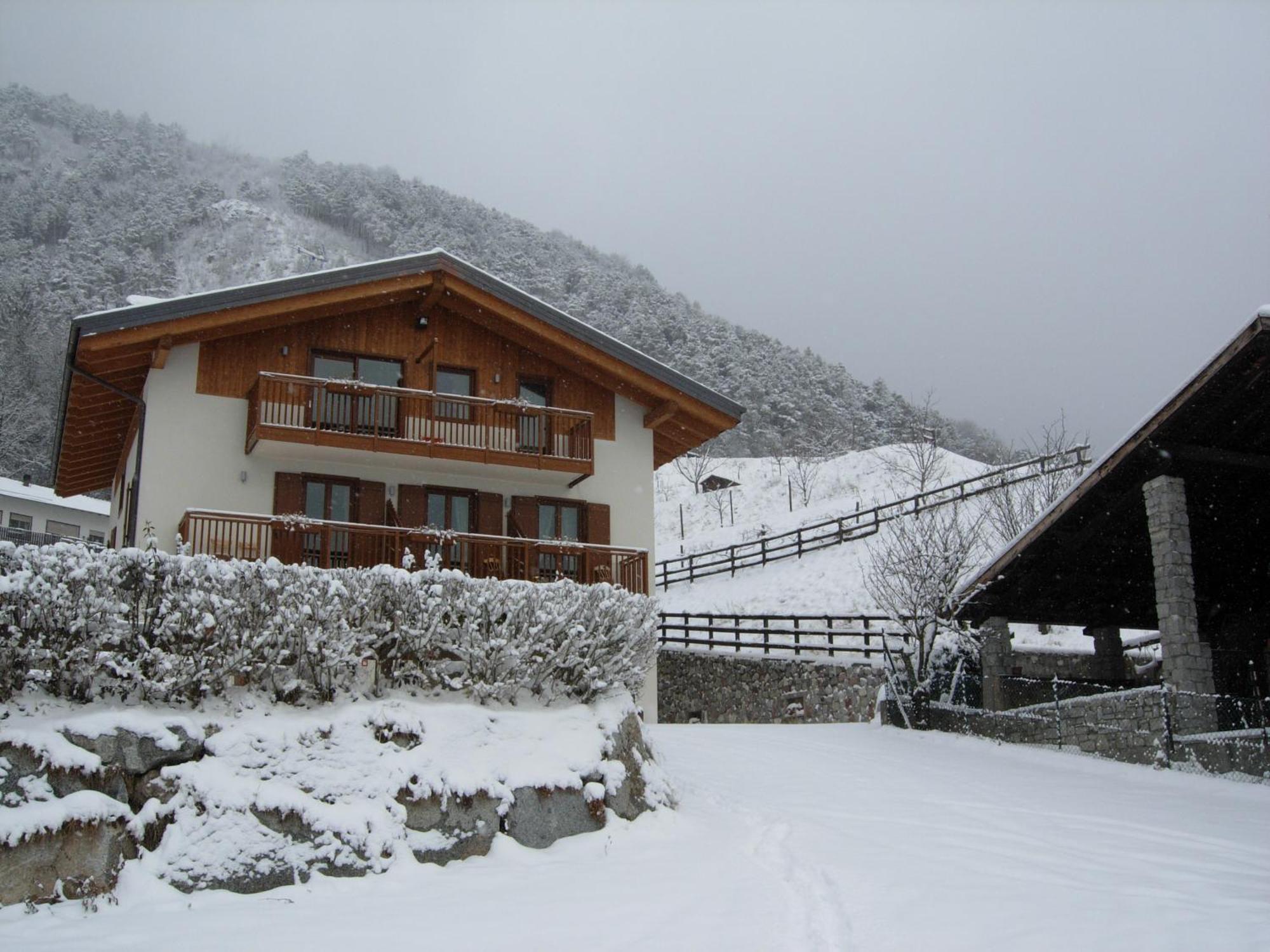 B&B Ledro Affittacamere Мецолаго Екстериор снимка